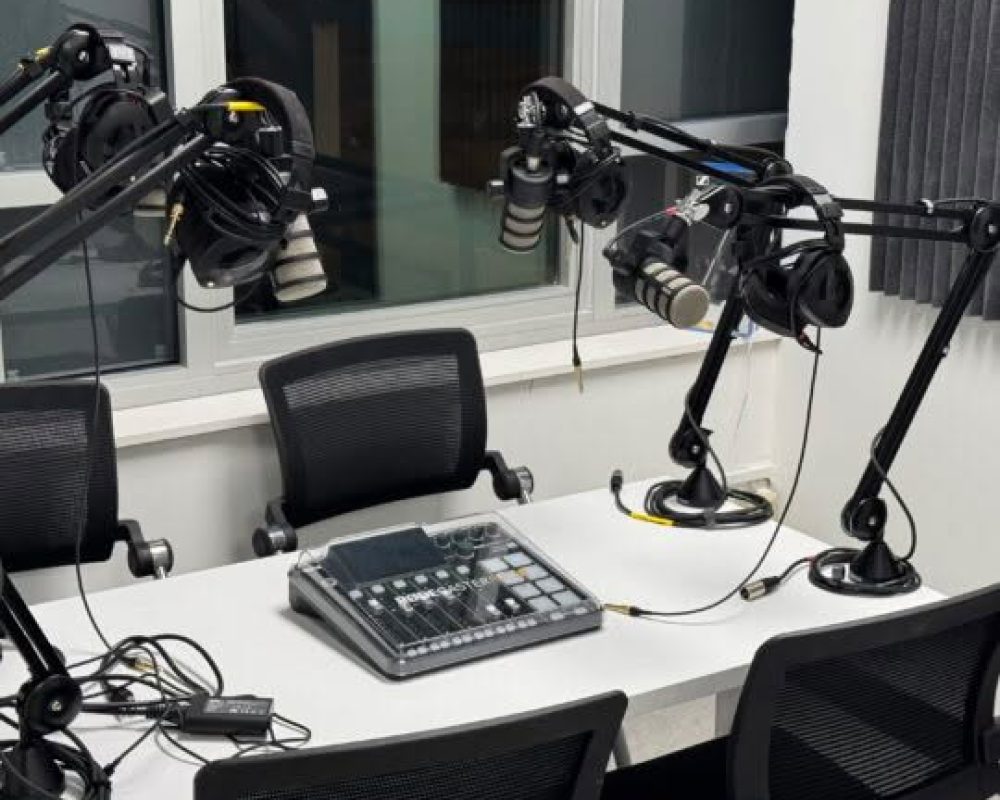 10 VR Vocal Booth