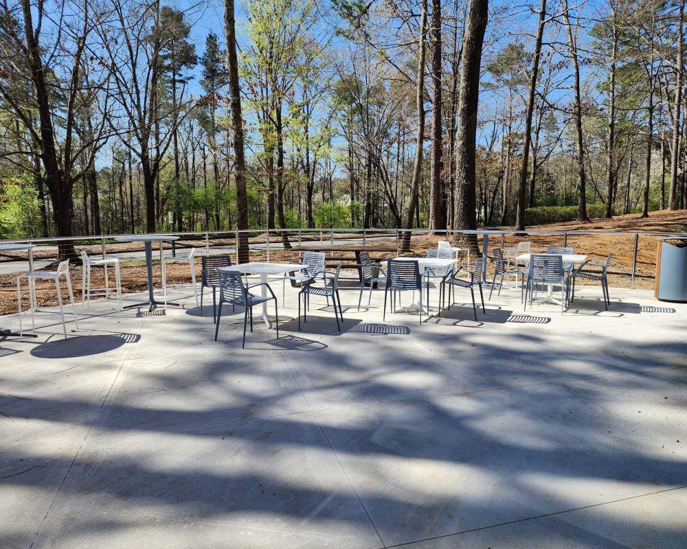 Outdoor space 300 bld